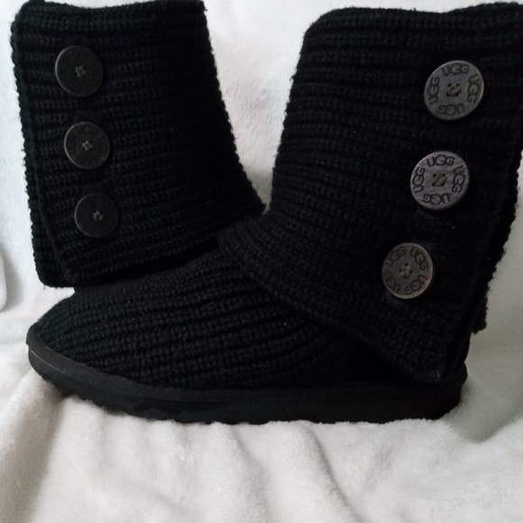 UGG Cardy Black Knit Boots with 3 Buttons Size 9 - Picture 1 of 9